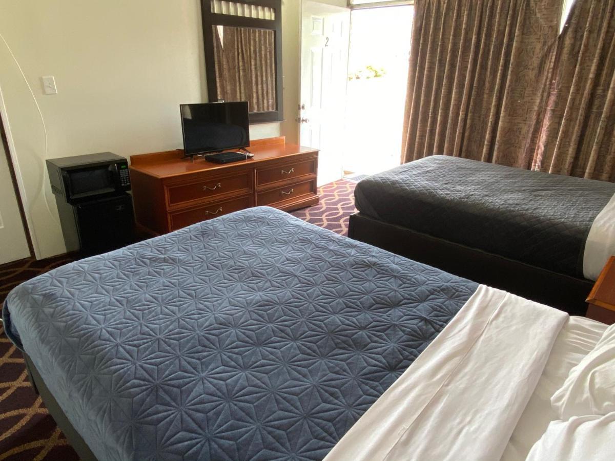 Sonrise Inn Breezewood Luaran gambar