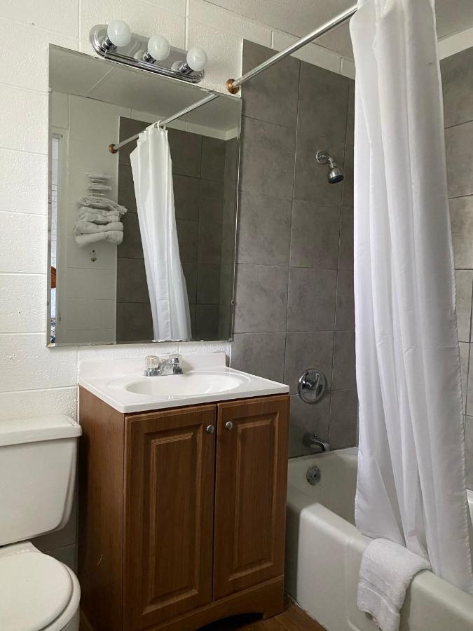 Sonrise Inn Breezewood Luaran gambar